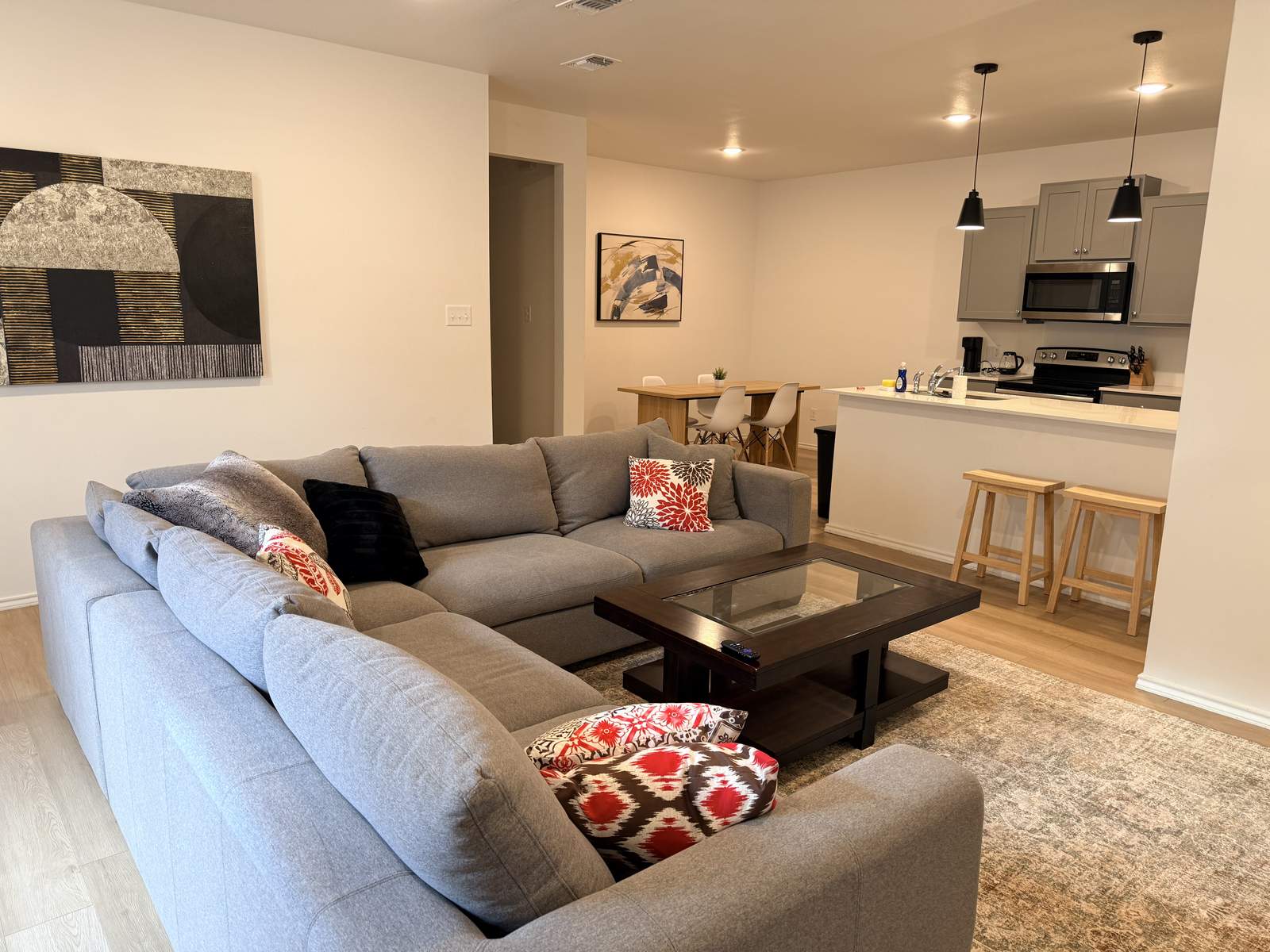 Furnished living room of monthly rental in Lubbock, TX